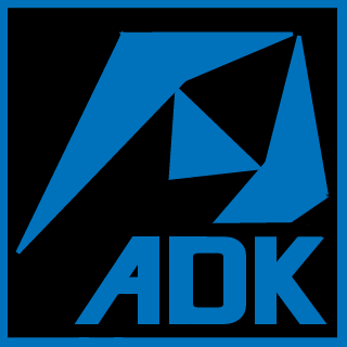 SknnyBoiWatkins's emblem