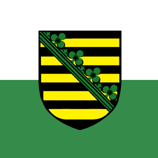 eXtsy_13's emblem