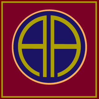 B00MERTIME's emblem