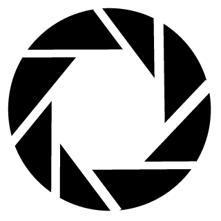 EstherDaPenguin's emblem